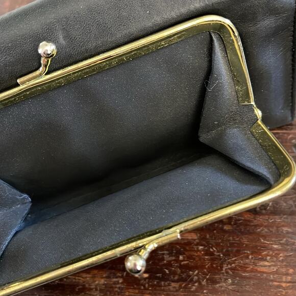Buxton Black Leather Wallet W/Checkbook Holder - Picture 3 of 5